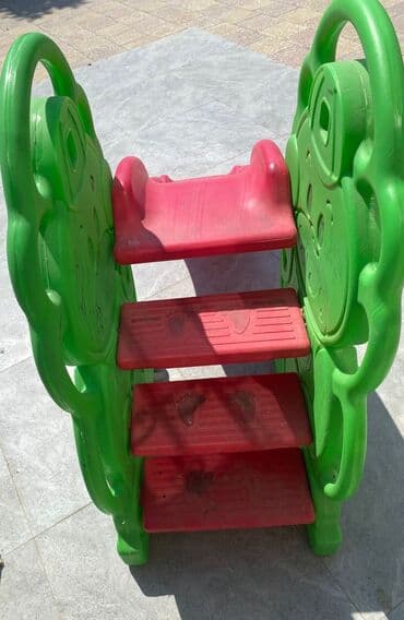 детская водная горка: Uşaq üçün plastik qorka - Rənglər: qırmızı sürüşmə səthi, yaşıl yan — 2