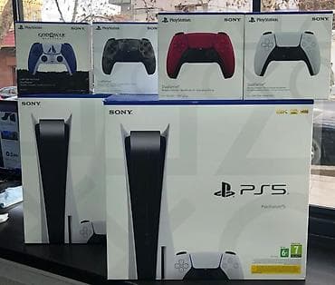 3 d panel: Sony PlayStation 5 (PS5) oyun konsolu və DualSense nəzarətçiləri — 1