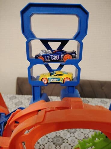 детские машинки на педалях: Hotwheels — 2