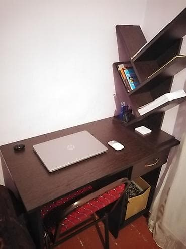 çiyələk ağacı: Künc masa, Stulsuz, Polkalı, Siyirməli, MDF — 1