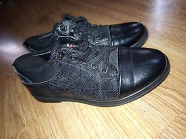 uzun boğaz cekmeler: Uşaq üçün qara idman/klassik üslublu ayaqqabı.Razmer 31 — 8