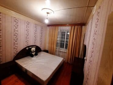 məhəmmədi kirayə: Həzi Aslanov metrosunun poctun binalarinda 9 mertebeli binanın 5-ci — 5