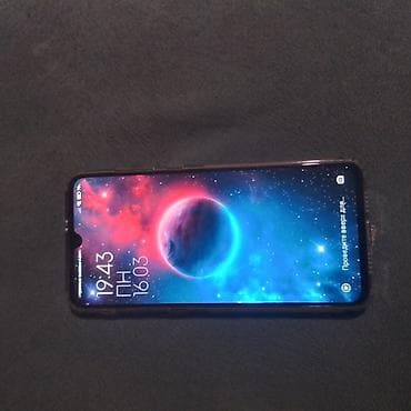 TV və video: Smartfon - Tam ekranlı, damla-tip çentikli displey. Parlaq və — 2