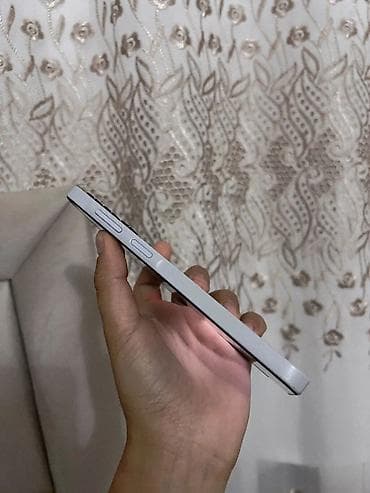 azerbaycan iphone 12 pro max: Samsung Galaxy A52 5G, 128 GB, rəng - Ağ, Barmaq izi — 5
