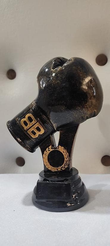 qedimi pullar: Suvenirlər.uzərini lazerle istənilən söz yazırıq istəyə görə.5 — 3