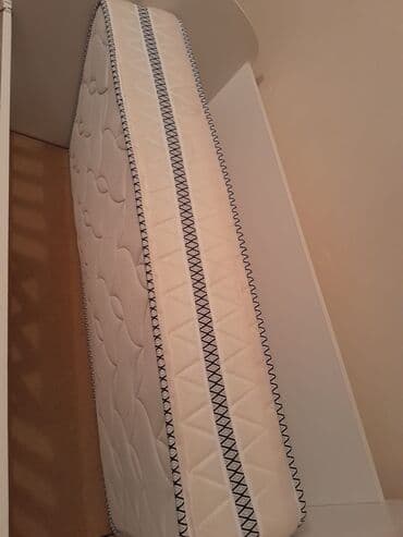 Oğlan və qız üçün, İşlənmiş, Beşik, Matras ilə, Yellənmə mexanizm ilə