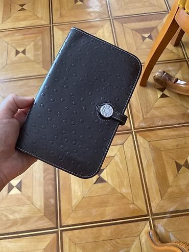 Portmone, pulqabıları: Hermès Paris dəri cüzdan/üzlük - Material: kabartmalı naxışlı, parlaq — 1