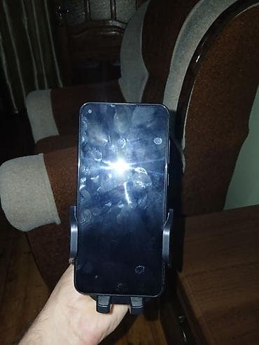 maped kreditle: Avtomobil üçün universal telefon tutacağı - Ön şüşəyə və ya panelə — 4