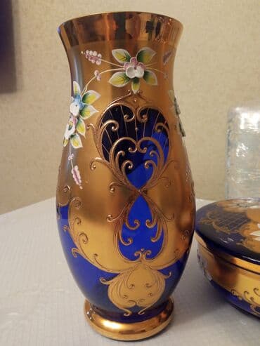 kala gul: Vazalar — 3