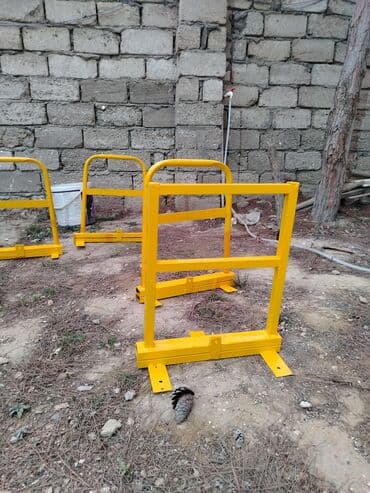 ниссан автозапчасти: Parking nişanı,,, satılan mal geri qaytarılmır. Üzərində 5 ədəd bolt — 4