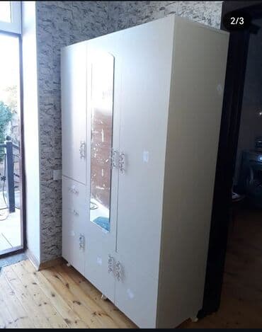 3 qapılı dolab: Yeni, Açılan, 3 qapılı Düz dolab, Dolab-asılqan, Azərbaycan — 8