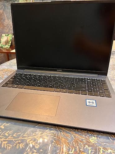 2 ci el notebook: Huwei matebook

Yaddaş 512
Ram 16
Core i5 12ci nesil
Windows 11 — 5