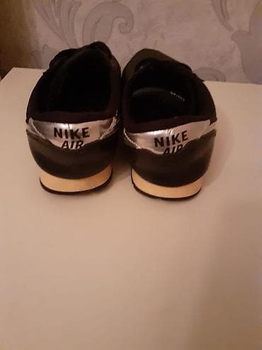 qizil sat: Gencede satilir original krasofka Moskvadan alinib Unisex hemi Qiz — 4