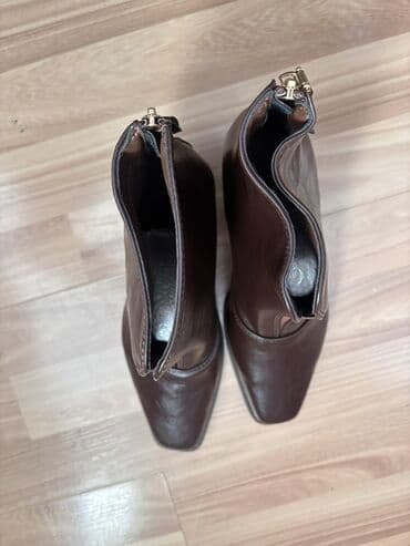 ayaqqabı içi: Qadın dəri botları - Rəng: tünd qəhvəyi - Ölçü: 40 (daban altında — 2