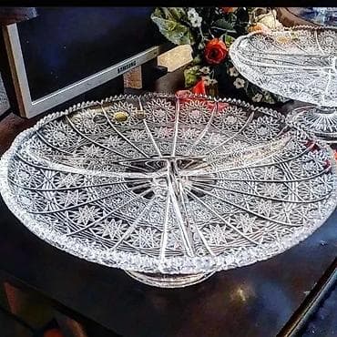 su qab: Bohemia cex xrustal lepe qabi. 31m sm. Cutu 220 azn qutuda — 2