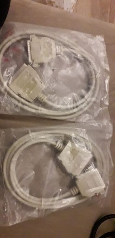 kabel internet: Kompüter bi̇rləşdi̇ri̇ci̇ kabellər 12 dənə var. Bi̇ri̇ 3 manata — 13
