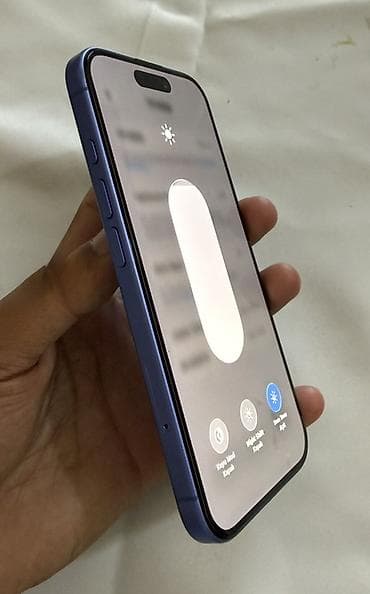 iphone pro max: IPhone 16, 128 GB, Mavi — 4