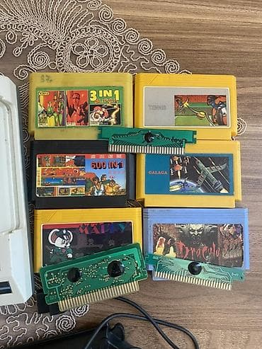 Digər oyun və konsollar: Dendy Junior oyun konsolu dəsti Komplekt: - Dendy Junior 8-bit konsol — 3