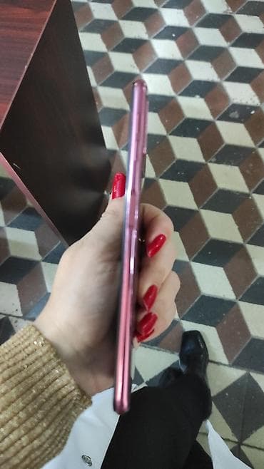 samsung 7: Samsung Galaxy A7 2018, rəng - Çəhrayı, Sensor — 3