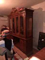 sud ceken: Klassik üslubda iri vitrinalı bufet/servant. - Material: masif ağac — 1