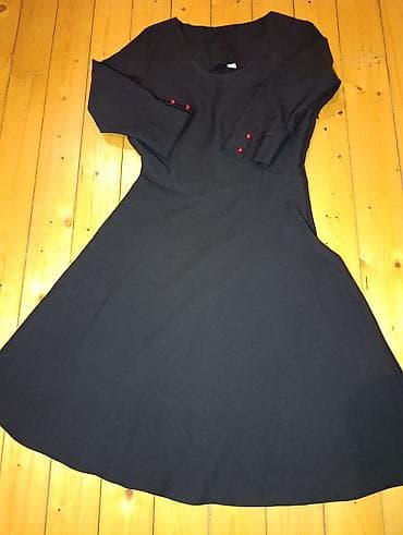 Qadın geyimləri: Qadın paltarları dəsti – 3 ədəd 1) Tünd yaşıl krujeva paltar - — 2