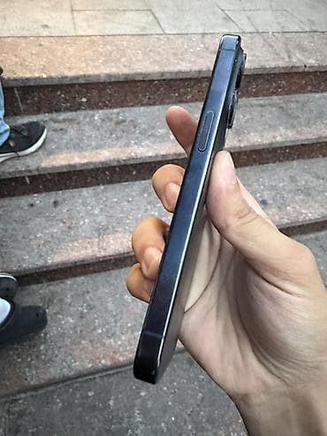 iphone 15 mavi: IPhone 15 Pro, 256 GB, Mavi — 5