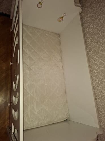 Otaq bitkiləri: Oğlan və qız üçün, İşlənmiş, Dördbucaq, Beşik, Dəstsiz, Matras ilə, Yellənmə mexanizm ilə — 3