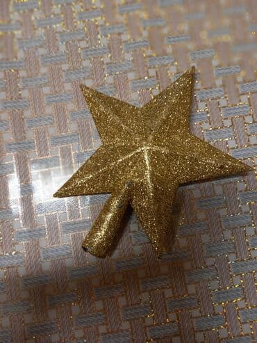 xurma ağacı: Yolka 1.30hundurlukde. ustunde isiği,iqruşkalar,balaca — 5