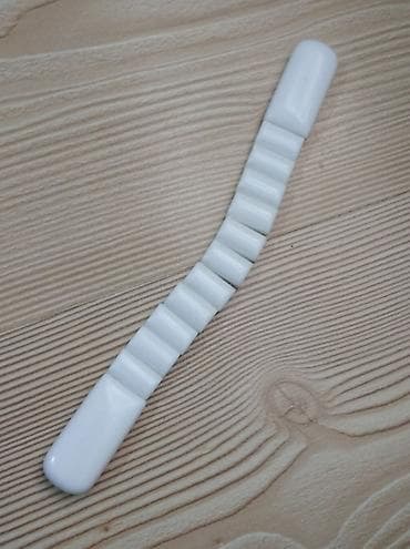 Eynəklər: Təsbeh əl işi Təsvir: - Material: hamar, cilalanmış seramik - Forma — 2