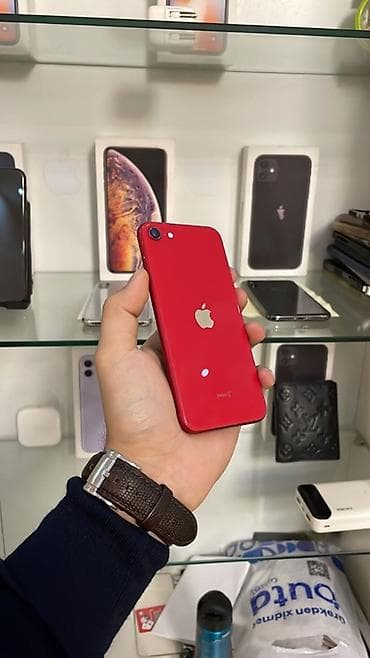 en ucuz notebooklar: IPhone SE 2020, 64 GB, Qırmızı, Simsiz şarj — 1