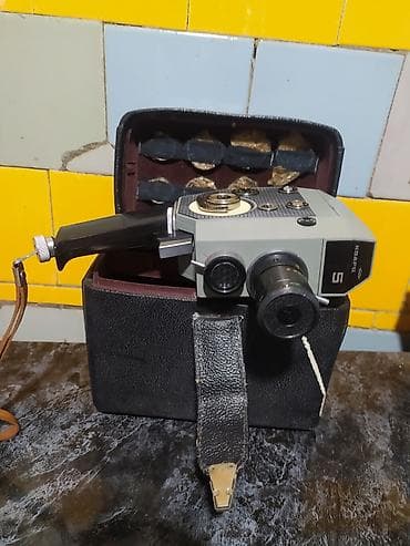 qurğu: Krasnogorsk “Kварц 5” 8 mm kino kamerası + orijinal çantası İDEAL — 1