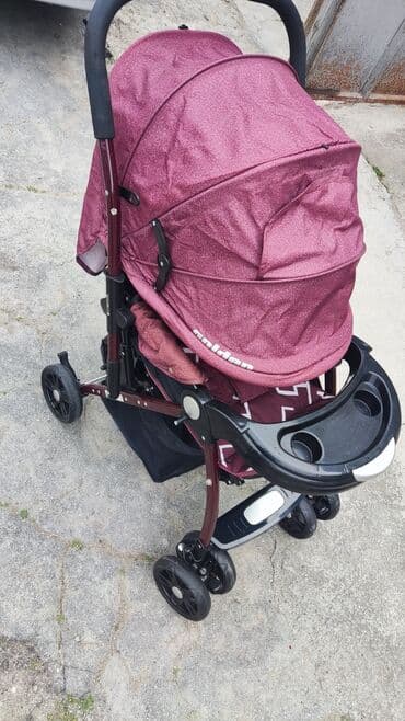 Gəzinti arabaları: Klassik gəzinti arabası, İşlənmiş, Cins: Qız, Yaş: 30 ay, Ünvandan götürmə — 1