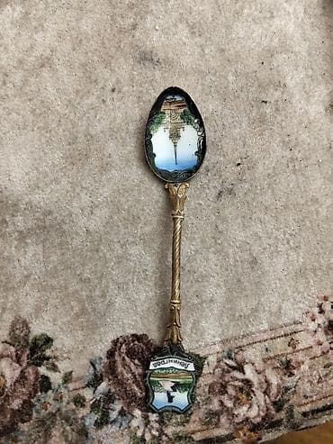 Другие комплектующие: 100 manat — 1