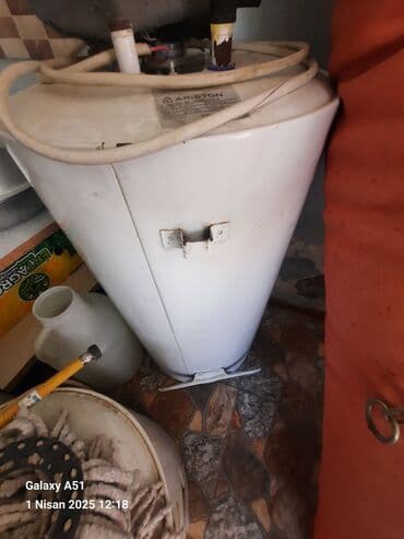 məişət avadanlıqları: Ariston 100 l, İşlənmiş, Kredit yoxdur, Ödənişli çatdırılma — 1