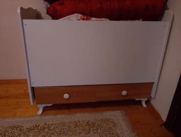 Oğlan və qız üçün, İşlənmiş, Dördbucaq, Beşik, Dəstsiz, Matras ilə, Yellənmə mexanizmsiz