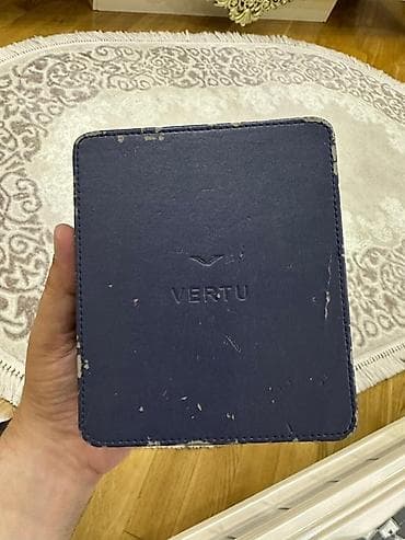 Vertu original karobkasi, 2 eded batareyasi zaryatka ucun perexodniki — 6