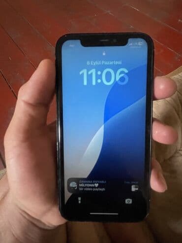 ipad 8 ikinci el: IPhone Xr, 128 GB, Qara, Face ID — 6