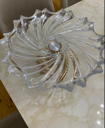 qurbanliq tortlari: Tort və şiriniyyat qabı — 2