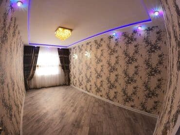 yeni guneslide 3 otaqli evler: Bakı, 3 otaqlı, Köhnə tikili, m. Xalqlar Dostluğu, 75 kv. m — 1