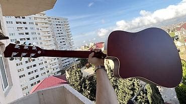 gitara mahnilari: 2ci gitara olaraq almışdım. Ehtiyac olmadı. Yenidən fərqlənmir. (Rəngi — 5