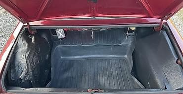 lizingde olan avtomobiller: VAZ (LADA) 2106: 0.6 l | 1990 il 421354 km Sedan — 5