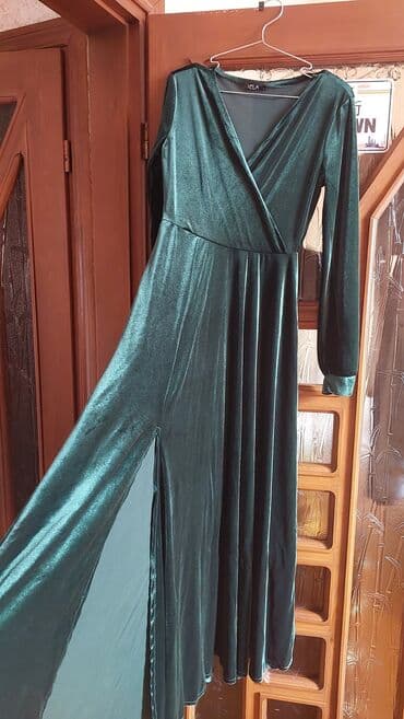 klassik geyim: Qadın geyim dəsti – 4 paltar 1) Pull&Bear qara, skater kəsimli — 15