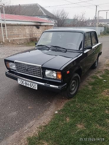 ilkin odənişsiz avtomobil: VAZ (LADA) 2107: 0.7 l | 2012 il 61455 km Sedan — 4