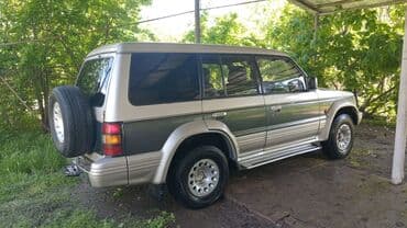 kia sorento 2007 diesel: Mitsubishi Pajero: 2.5 l | 1992 il 280000 km Ofrouder/SUV — 4