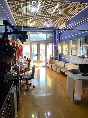 berde: 48 kv.m bərbərxana icarəyə verilir. Xüsusiyyətlər: - Salon zonası — 9