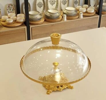 Tort və şiriniyyat qabı