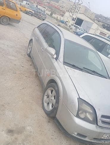 ford tranzit 2007: Opel Vectra: 2.2 l | 2005 il 40000 km Universal — 3