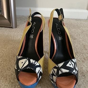 Босоножки, сандалии, шлепанцы: Aldo, Размер: 35, Новый — 2
