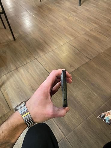 xiaomi note 11: Poco X5 Pro 5G, 256 GB, rəng - Qara, Barmaq izi — 5