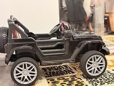 elekt: Uşaq üçün elektrikli SUV tipli akkumulyatorlu maşın - Korpus: qara — 5